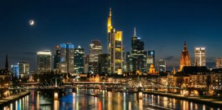 Frankfurt VIP Escort: Luxury Companionship Guide