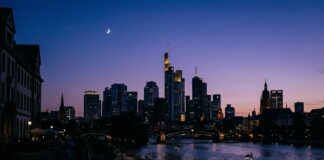 Frankfurt VIP Escort: Luxury Companionship Guide