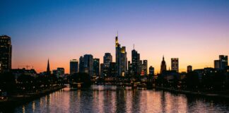 Discover Frankfurt VIP Escort Services Today